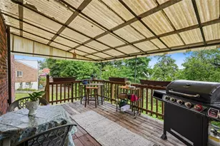 49 Audrey Dr, Pittsburgh, PA 15236 - Photo 18