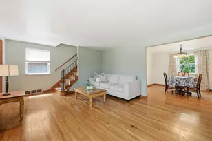 1611 Trinity St, Pittsburgh, PA 15206 - Photo 2