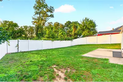 434 Regency Dr, Pittsburgh, PA 15239 - Photo 30