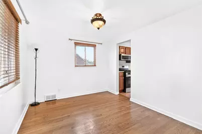 434 Regency Dr, Pittsburgh, PA 15239 - Photo 8
