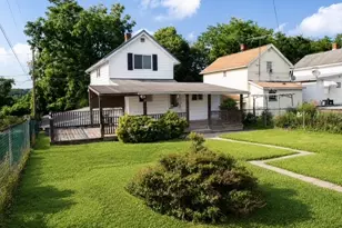 201 Adelaide St, Pittsburgh, PA 15315 - Photo 2