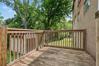 8 Norwich Ave, Pittsburgh, PA 15229 - Photo 24