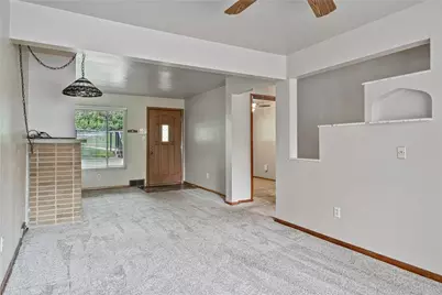 8 Norwich Ave, Pittsburgh, PA 15229 - Photo 6