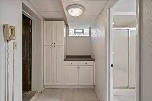 8 Norwich Ave, Pittsburgh, PA 15229 - Photo 22