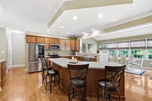 106 Valley Brook Dr, Adams Township, PA 16059 - Photo 4