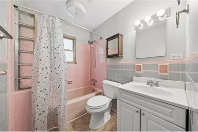 270 Roycroft Ave, Pittsburgh, PA 15234 - Photo 16