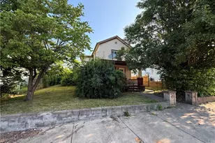 303 E Lutton St, New Castle, PA 16101 - Photo 2