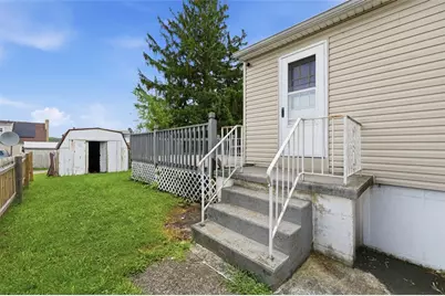 862 Miller Ave, Clairton, PA 15025 - Photo 28