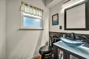 14 Arnold St, Pittsburgh, PA 15205 - Photo 14