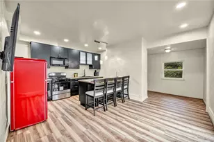 14 Arnold St, Pittsburgh, PA 15205 - Photo 8