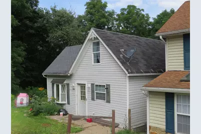 144 Armstrong Ave, Butler, PA 16001 - Photo 2