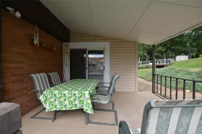 144 Elmwood Dr, Pittsburgh, PA 15116 - Photo 36