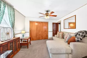 402 Gilmore Ave, Trafford, PA 15085 - Photo 6