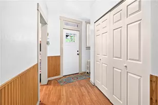 402 Gilmore Ave, Trafford, PA 15085 - Photo 2