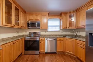 620 Berwick Ct, Pittsburgh, PA 15237 - Photo 6