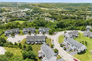 347 Sunrise Dr, Carnegie, PA 15106 - Photo 30