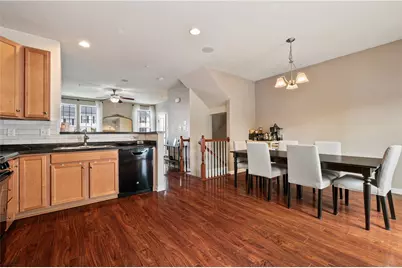 347 Sunrise Dr, Carnegie, PA 15106 - Photo 12