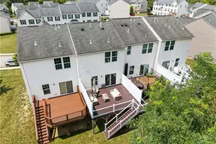 347 Sunrise Dr, Carnegie, PA 15106 - Photo 28