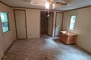 165 Hutter Ave Hutter, Ellwood City, PA 16117 - Photo 10
