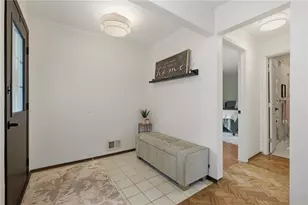 1830 Foxcroft Ln, Pittsburgh, PA 15101 - Photo 2