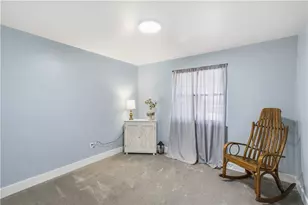 645 Carnival Dr, Pittsburgh, PA 15239 - Photo 26