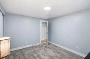 645 Carnival Dr, Pittsburgh, PA 15239 - Photo 28