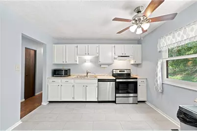 517 Hull Run Rd, Jefferson/Mather, PA 15370 - Photo 10