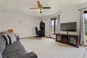 235 Henricks Rd, Center Township, PA 16001 - Photo 20