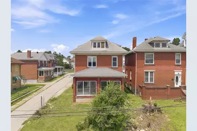 413 E Pittsburgh St, Greensburg, PA 15601 - Photo 1