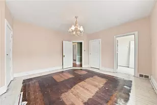 413 E Pittsburgh St, Greensburg, PA 15601 - Photo 4