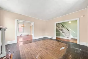 413 E Pittsburgh St, Greensburg, PA 15601 - Photo 6