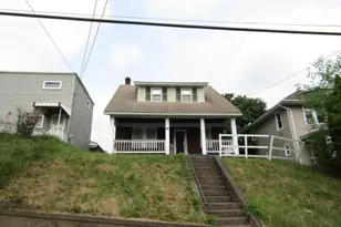 128 Carnegie Ave, Clairton, PA 15025 - Photo 1