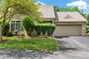 8510 Sundial Ln, Bridgeville, PA 15017 - Photo 2