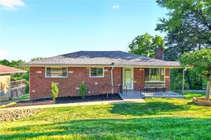 621 Woodland Rd, Canonsburg, PA 15317 - Photo 1