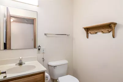 207 Clubhouse Dr, South Strabane, PA 15301 - Photo 12