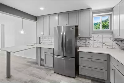 910 Obrien St, Pittsburgh, PA 15209 - Photo 12