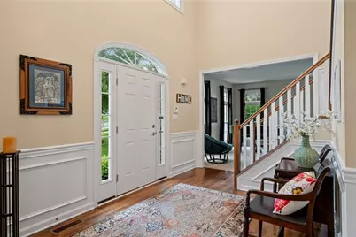 274 Estates Dr, Richland, PA 15044 - Photo 2
