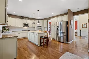 274 Estates Dr, Richland, PA 15044 - Photo 2
