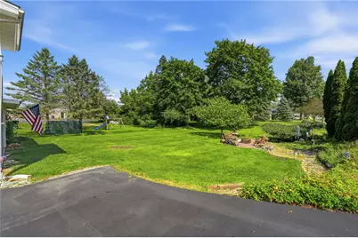 412 Highland Ave, Grove City Boro, PA 16127 - Photo 30