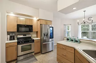 8400 Van Buren Dr, Pittsburgh, PA 15237 - Photo 16