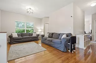 8400 Van Buren Dr, Pittsburgh, PA 15237 - Photo 10