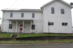 304 Market St, Belle Vernon, PA 15012 - Photo 1