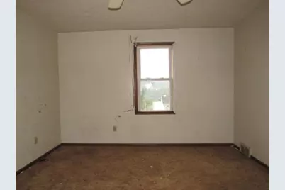 304 Market Street, Belle Vernon, PA 15012 - Photo 16