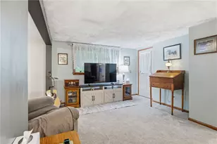 541 Old State Rte 66, Hempfield Township, PA 15601 - Photo 4