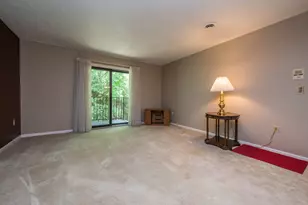 300 Gilkeson Rd, Pittsburgh, PA 15228 - Photo 10