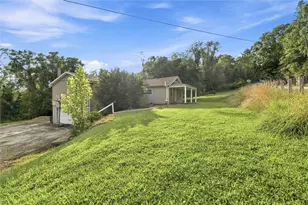 2560 Pleasant Valley Rd, Murrysville, PA 15668 - Photo 12