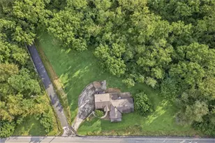 2560 Pleasant Valley Rd, Murrysville, PA 15668 - Photo 4