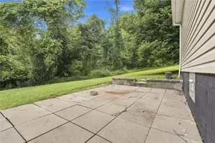 2560 Pleasant Valley Rd, Murrysville, PA 15668 - Photo 22