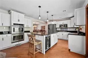 235 Ewing Rd, Collier Township, PA 15106 - Photo 6