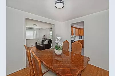 134 Queenston Drive, Wilkins Township, PA 15235 - Photo 8